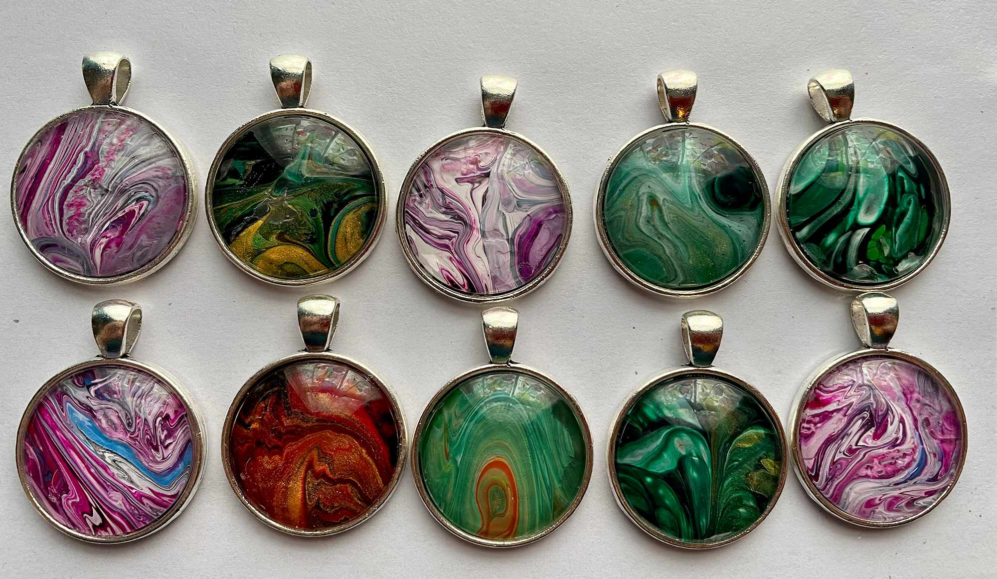 Fluid art pendants - various colours